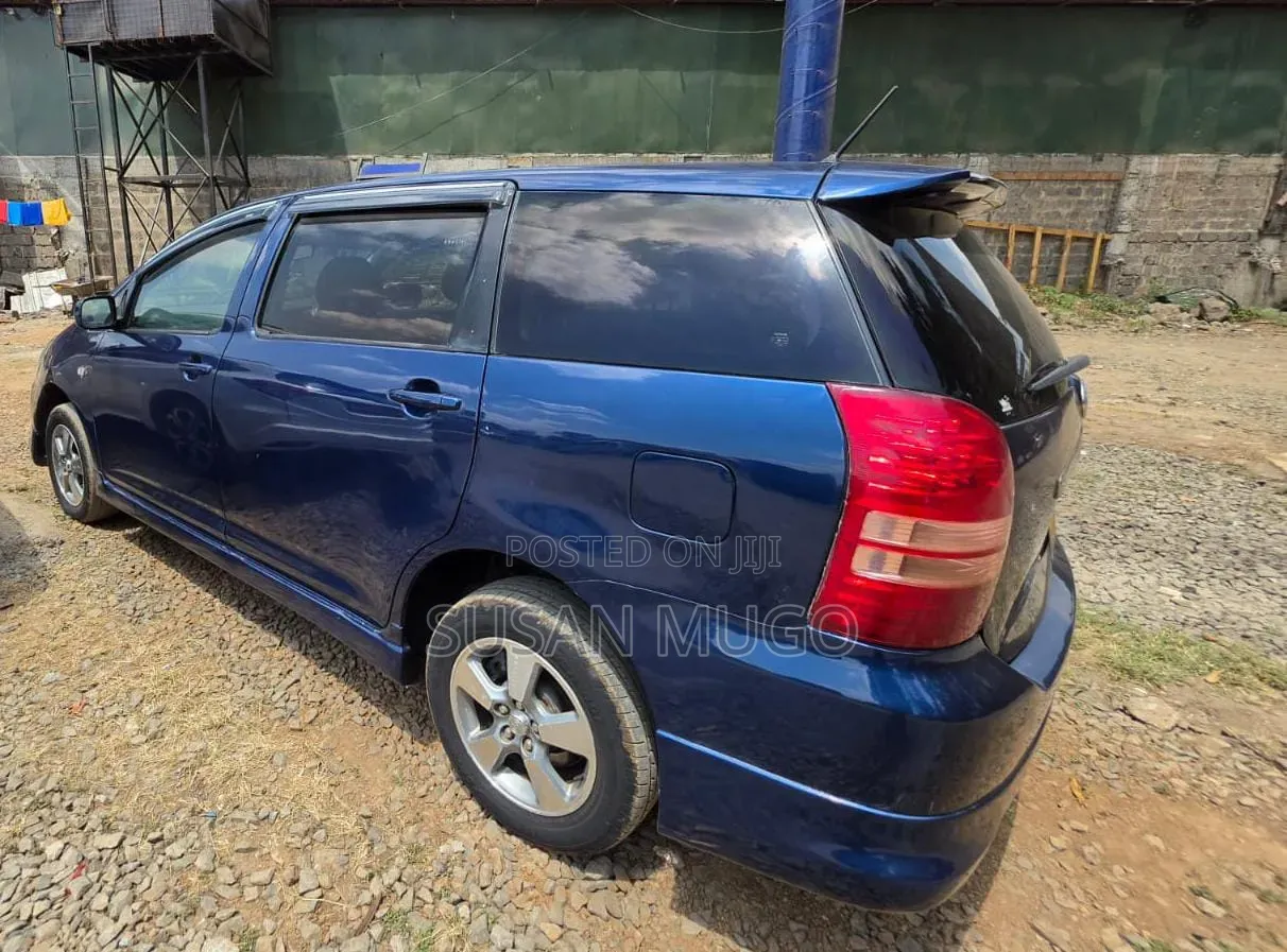 Toyota Wish 2006 Blue