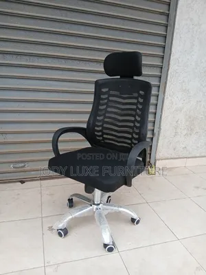 Mesh Office Chair With Armrests Headrest