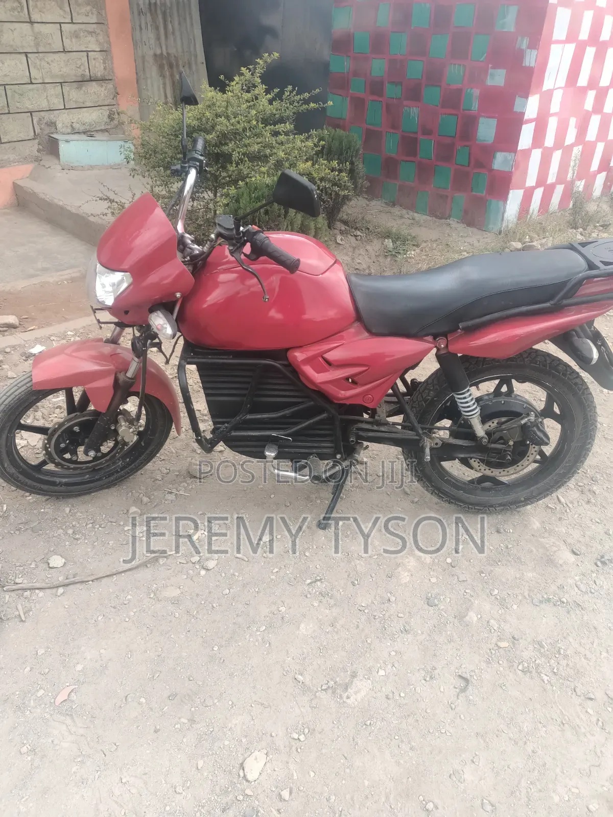 Arc Vector 2023 Red