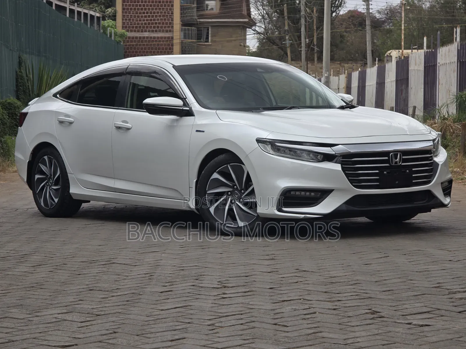 Honda Insight Touring 2019 White
