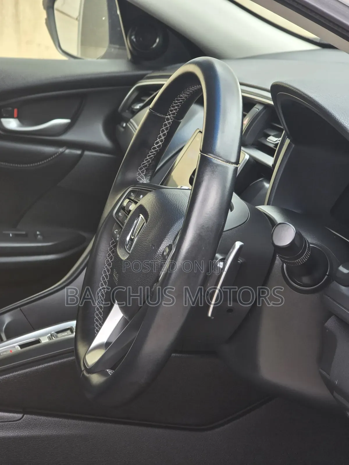 Honda Insight Touring 2019 White