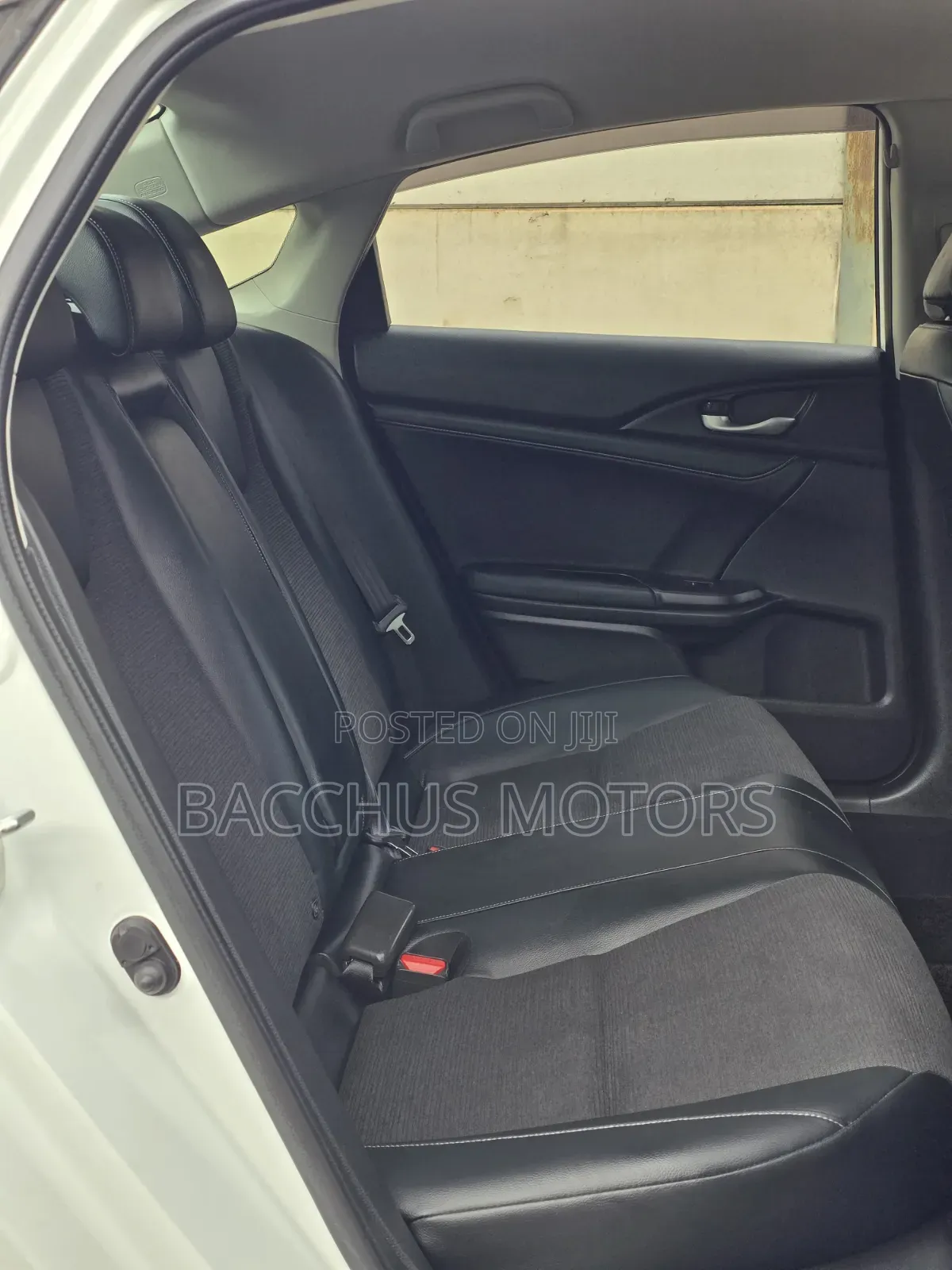 Honda Insight Touring 2019 White