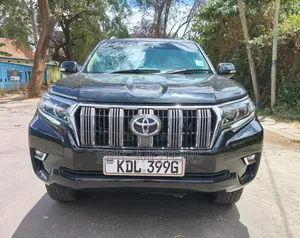 Toyota Land Cruiser Prado 2.8 D-4D 2016 Black