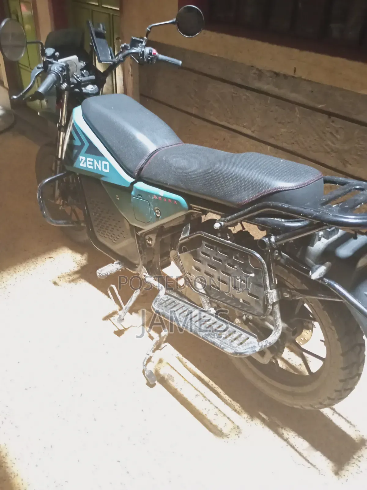 Bajaj Boxer 150 UG 2026 Black
