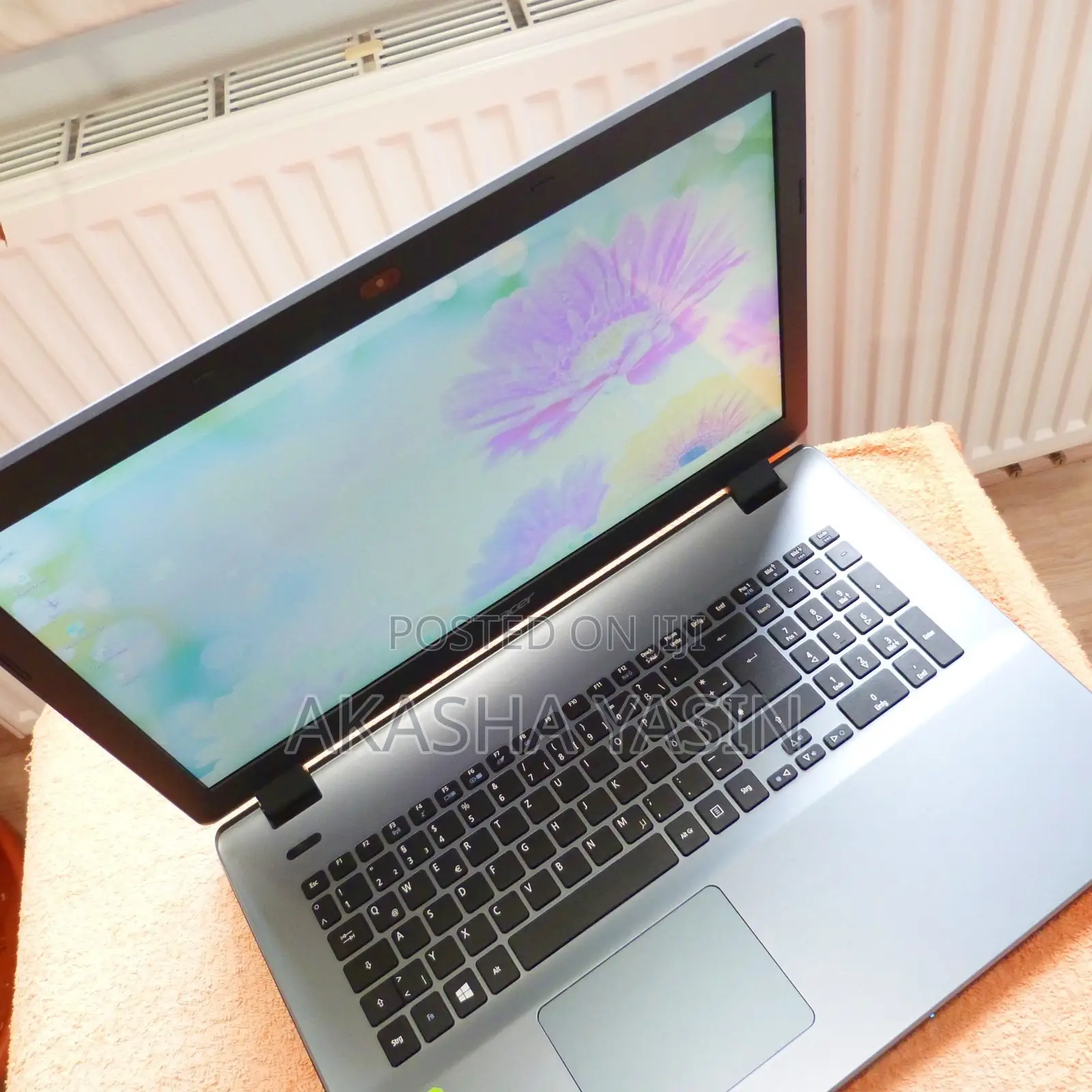 Laptop Acer Aspire E5 8GB Intel Core i3 HDD 500GB