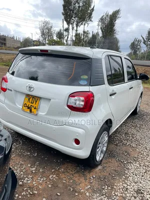 Toyota Passo 1.0 AWD 2019 White