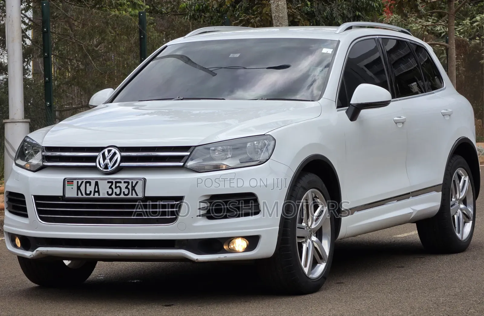 Volkswagen Touareg 2012 White