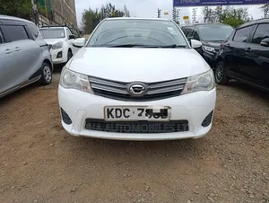 Toyota Axio 1.3 X 2WD 2013 White