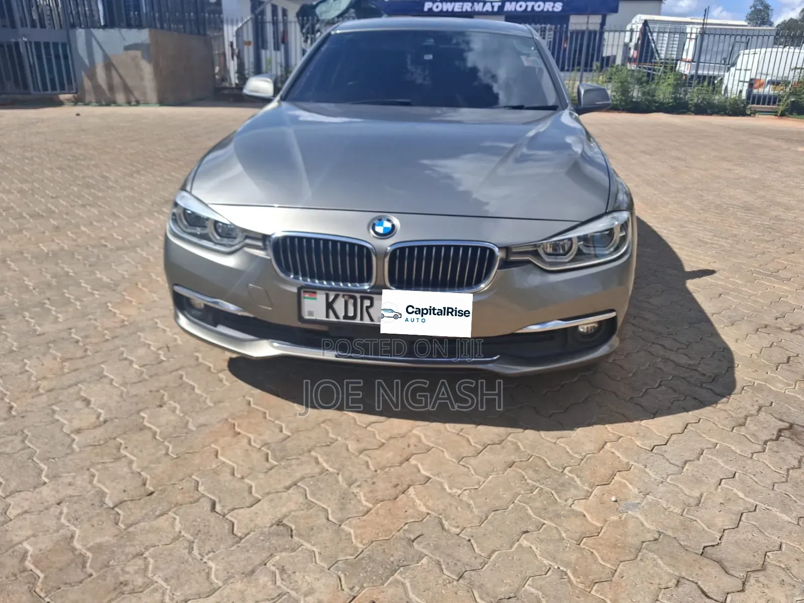BMW 320i 2017 Brown