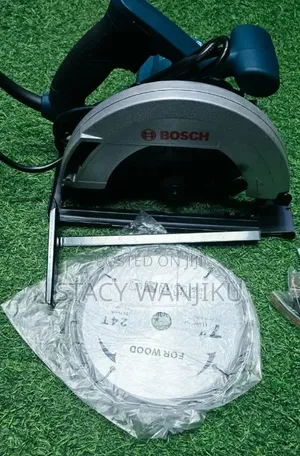 Bosch Circular Saw Machine+free Blade