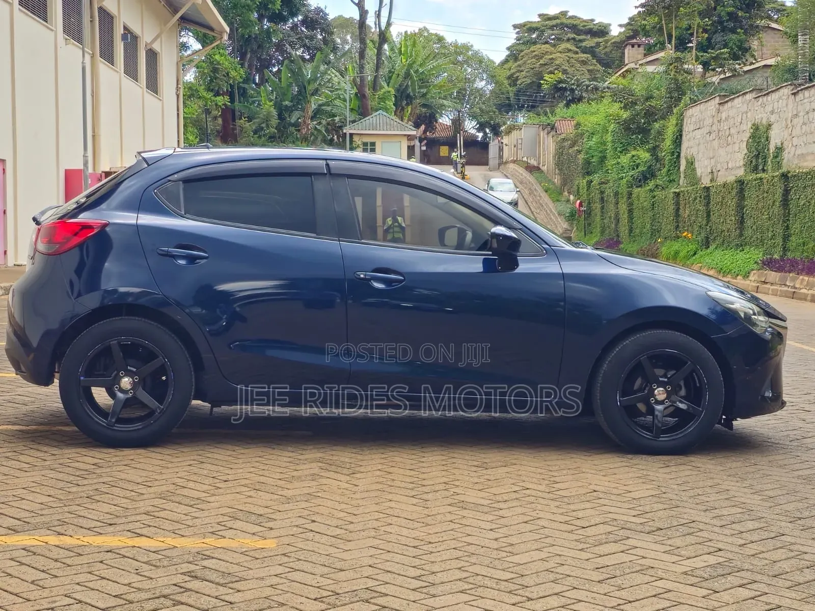 Mazda Demio 2016 Blue