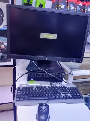 Desktop Computer HP ProDesk 400 8GB Intel Core i3 SSD 500GB