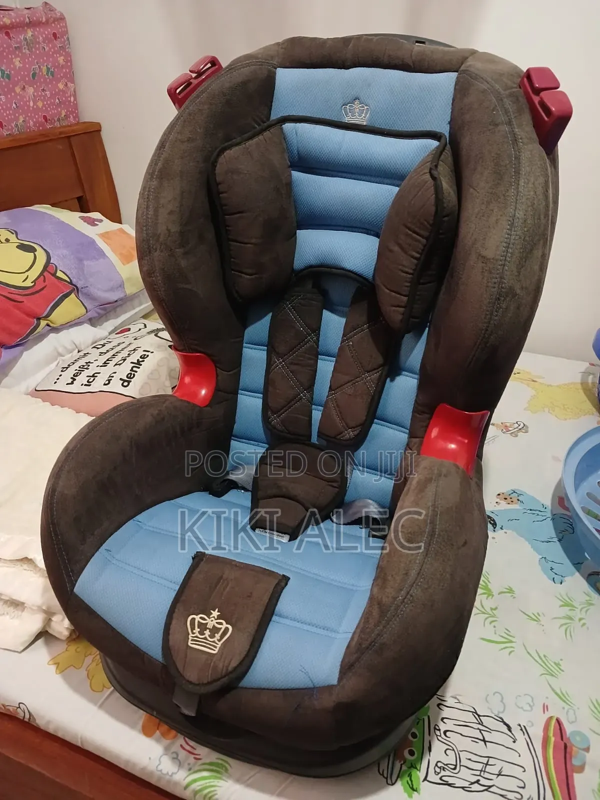 Car Seat in Pristine Condition