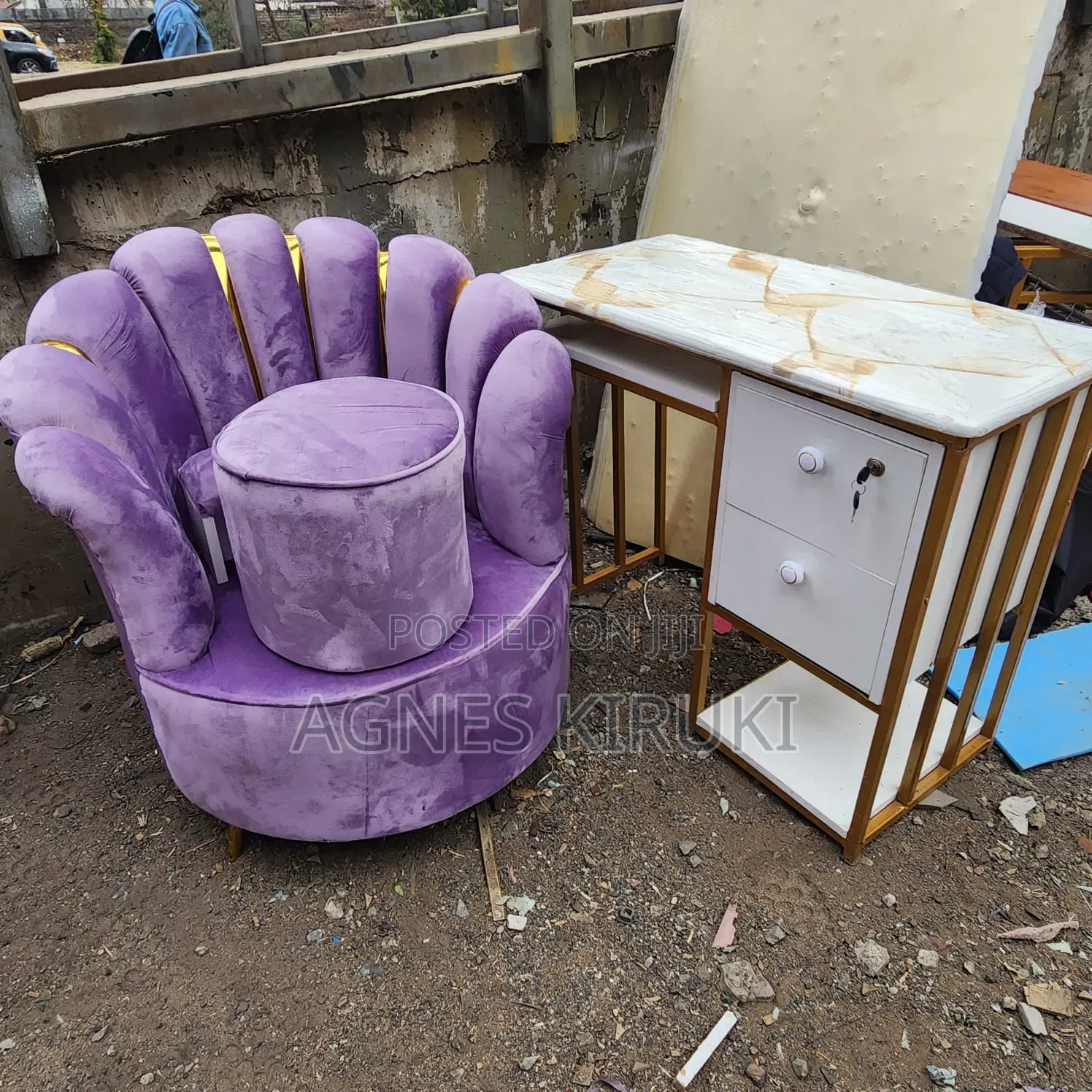Pedicure Chair Set and Manicure Table