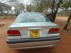 Toyota Carina 2001 Silver