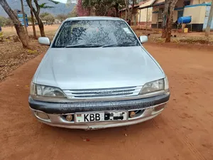 Toyota Carina 2001 Silver