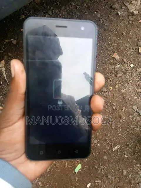 Neon Ray 8 GB Black