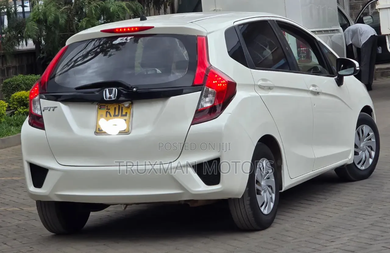 Honda Fit 2015 White