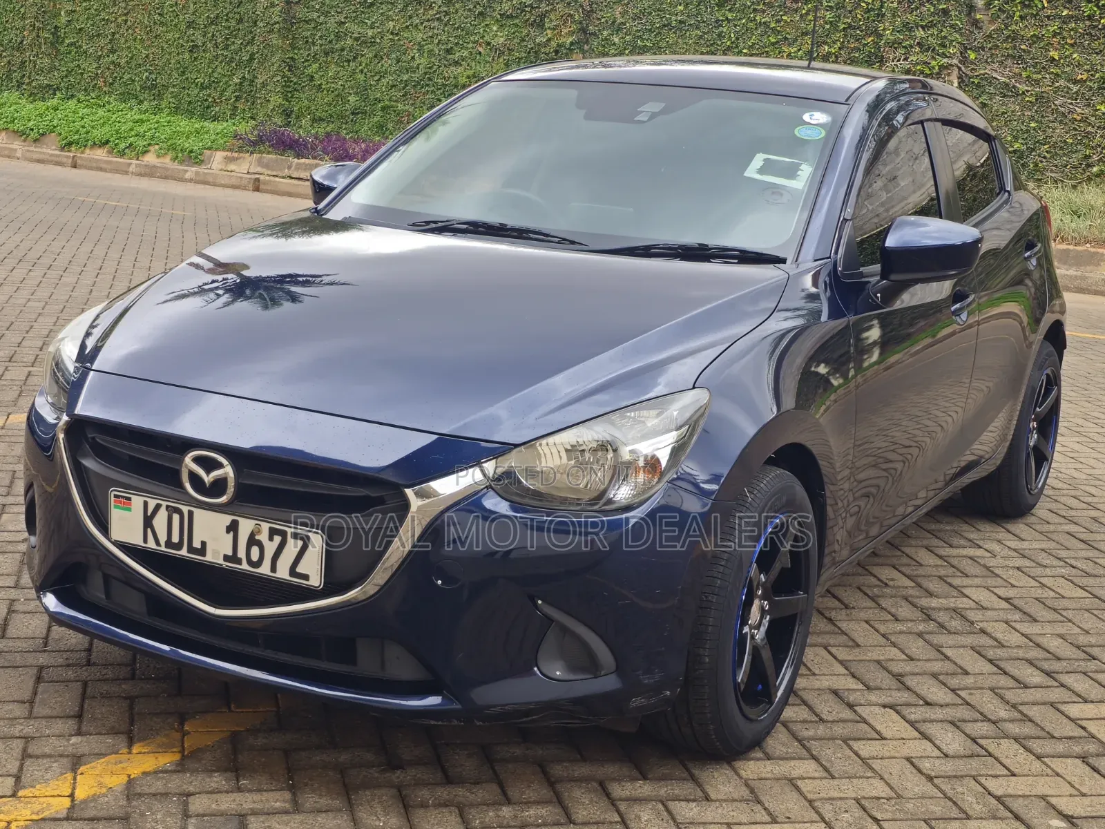 Mazda Demio 2016 Blue