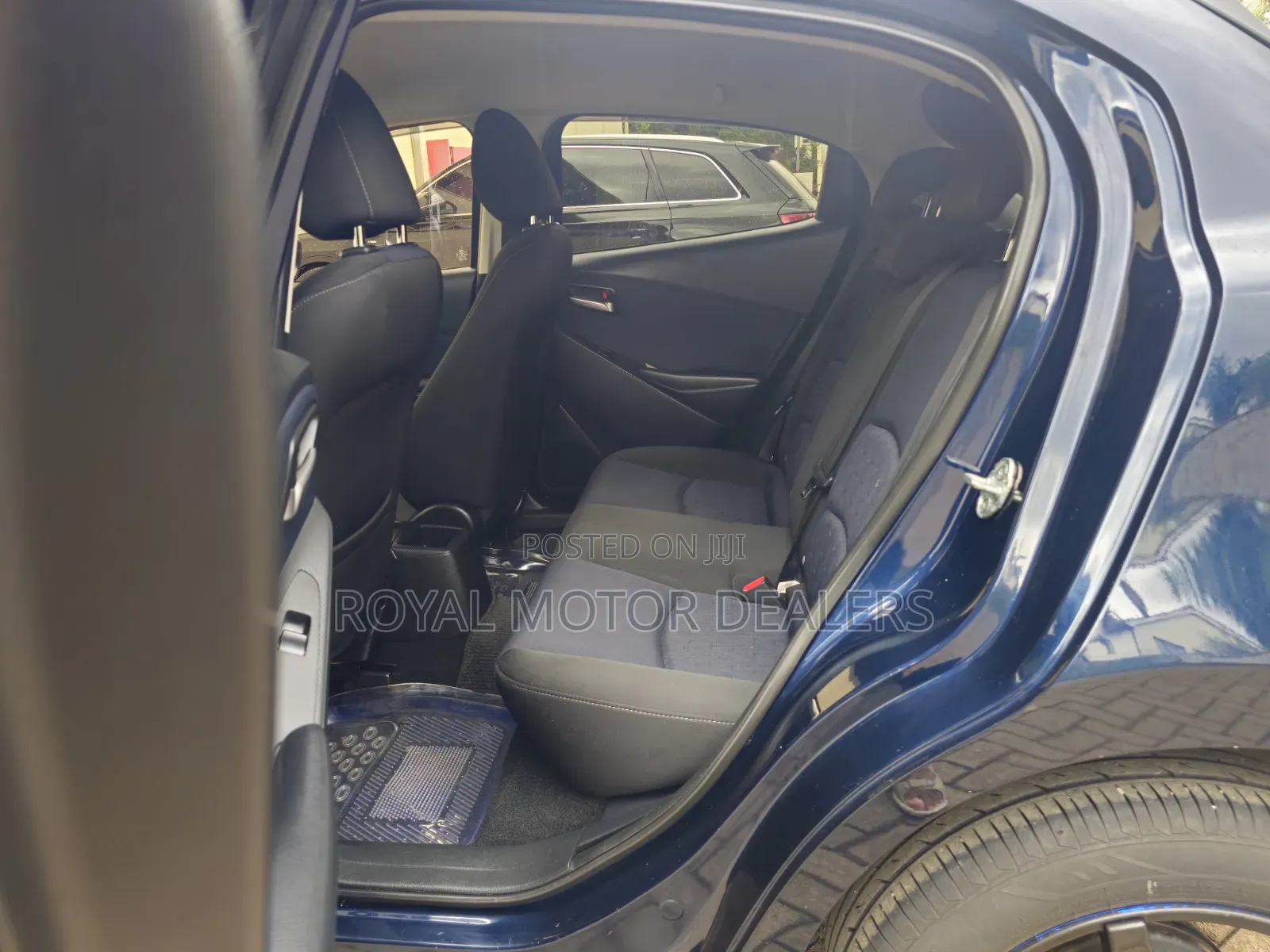 Mazda Demio 2016 Blue