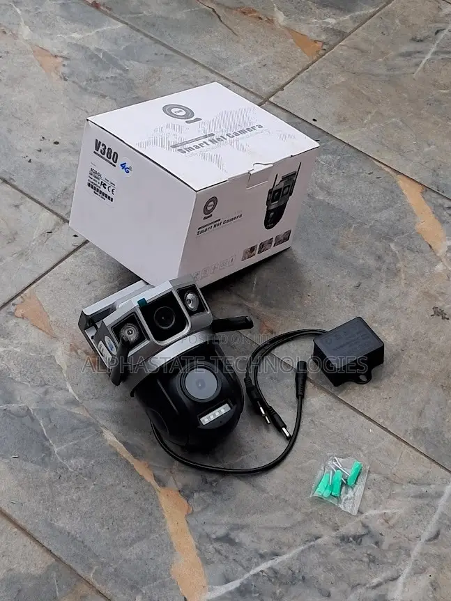 4G Outdoor Security Camera With Dual Lens and Motion Detection