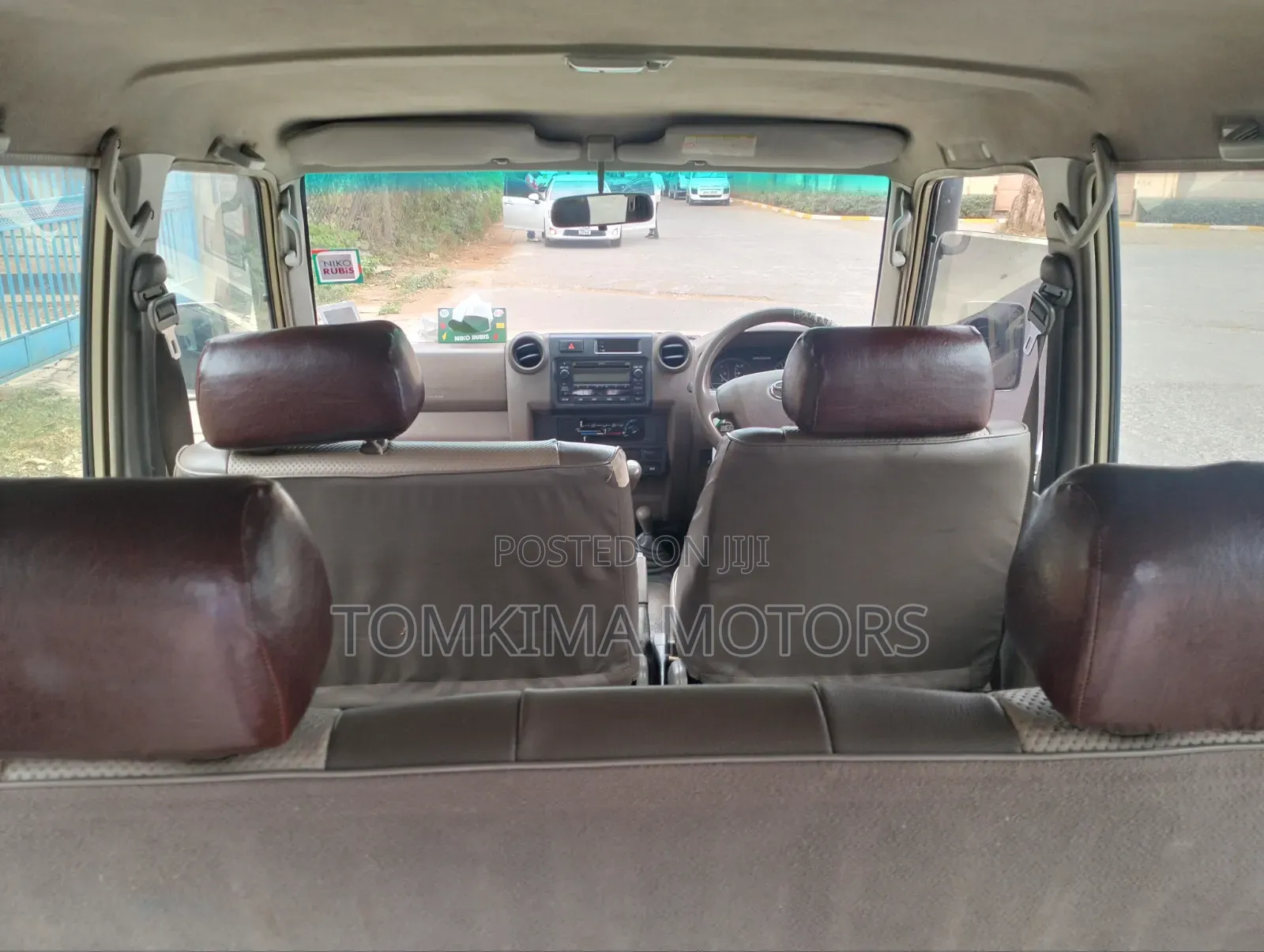 Toyota Land Cruiser 2012 Brown
