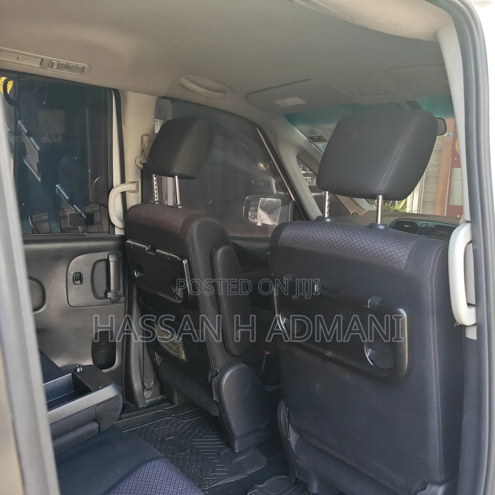Nissan Serena 2012 Pearl