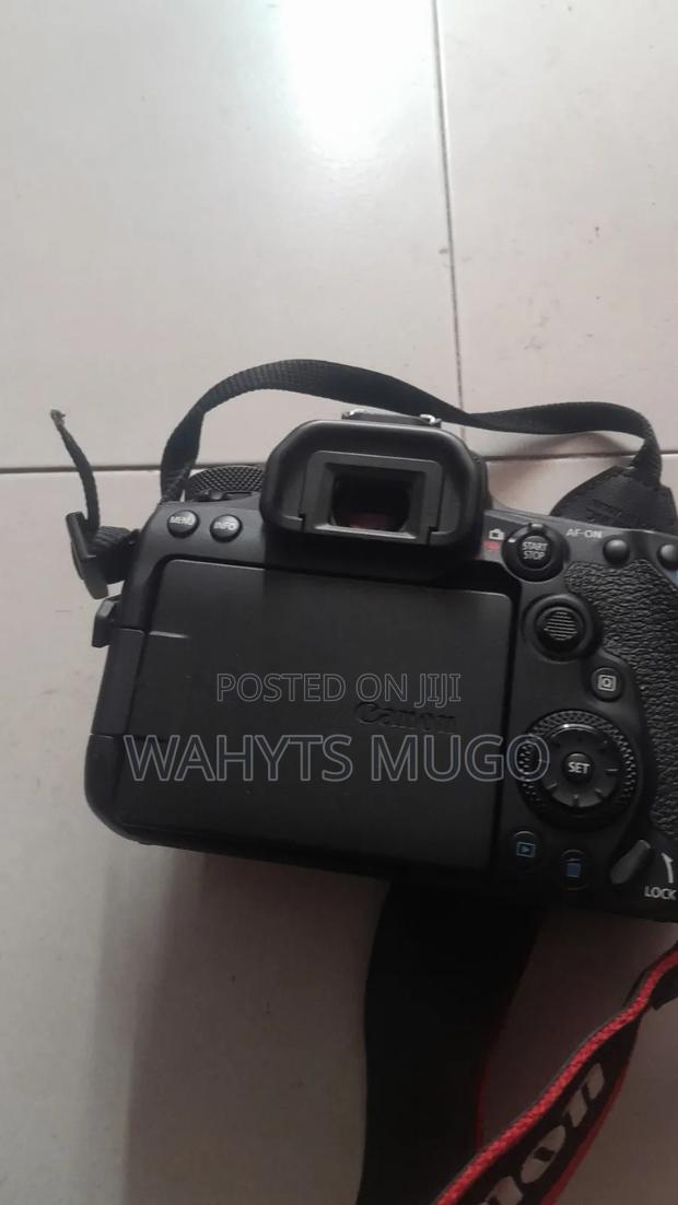 Canon EOS 90 D DSLR Camera - thumbnail 4
