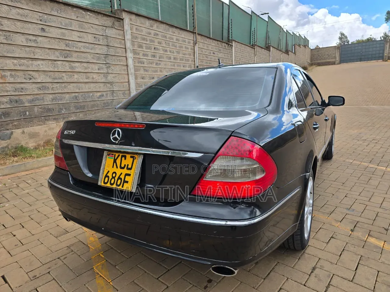 Mercedes-Benz E250 2010 Black