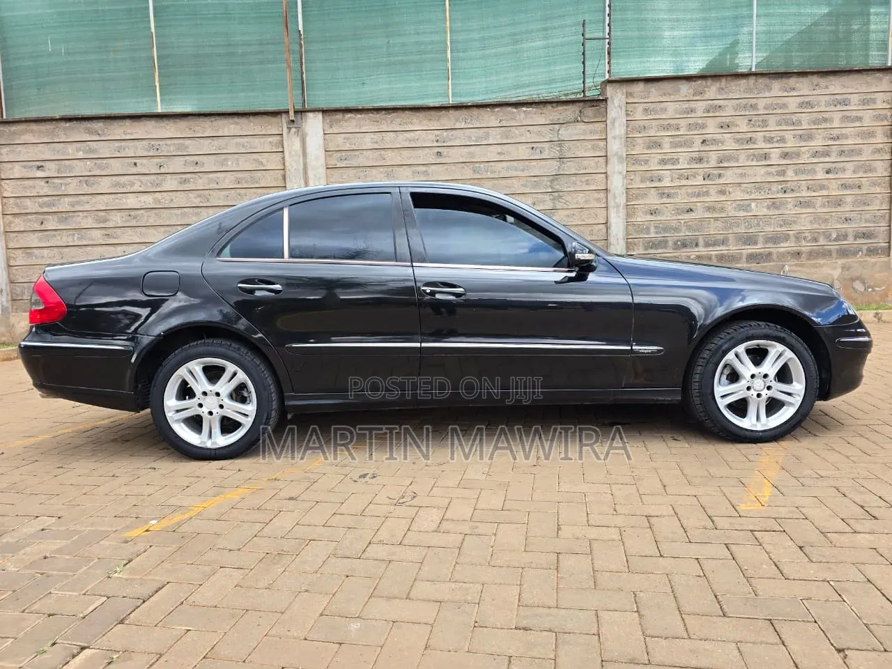 Mercedes-Benz E250 2010 Black