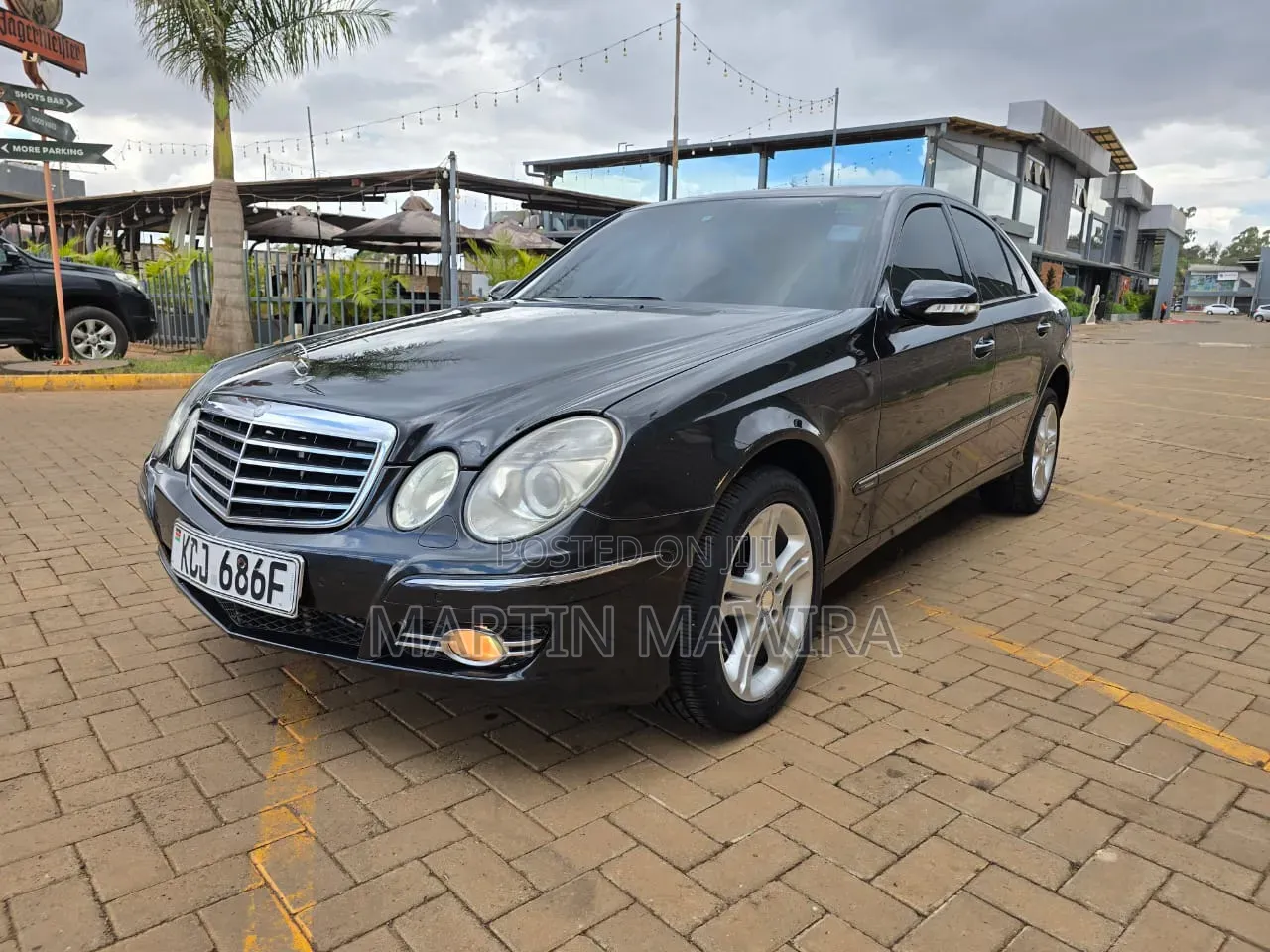 Mercedes-Benz E250 2010 Black
