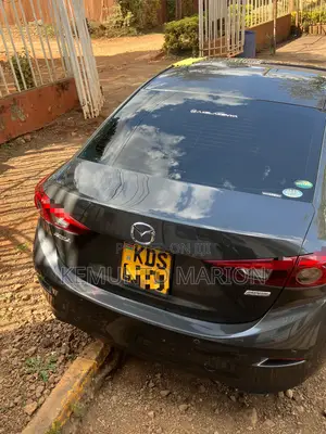 Mazda Axela 2018 Gray