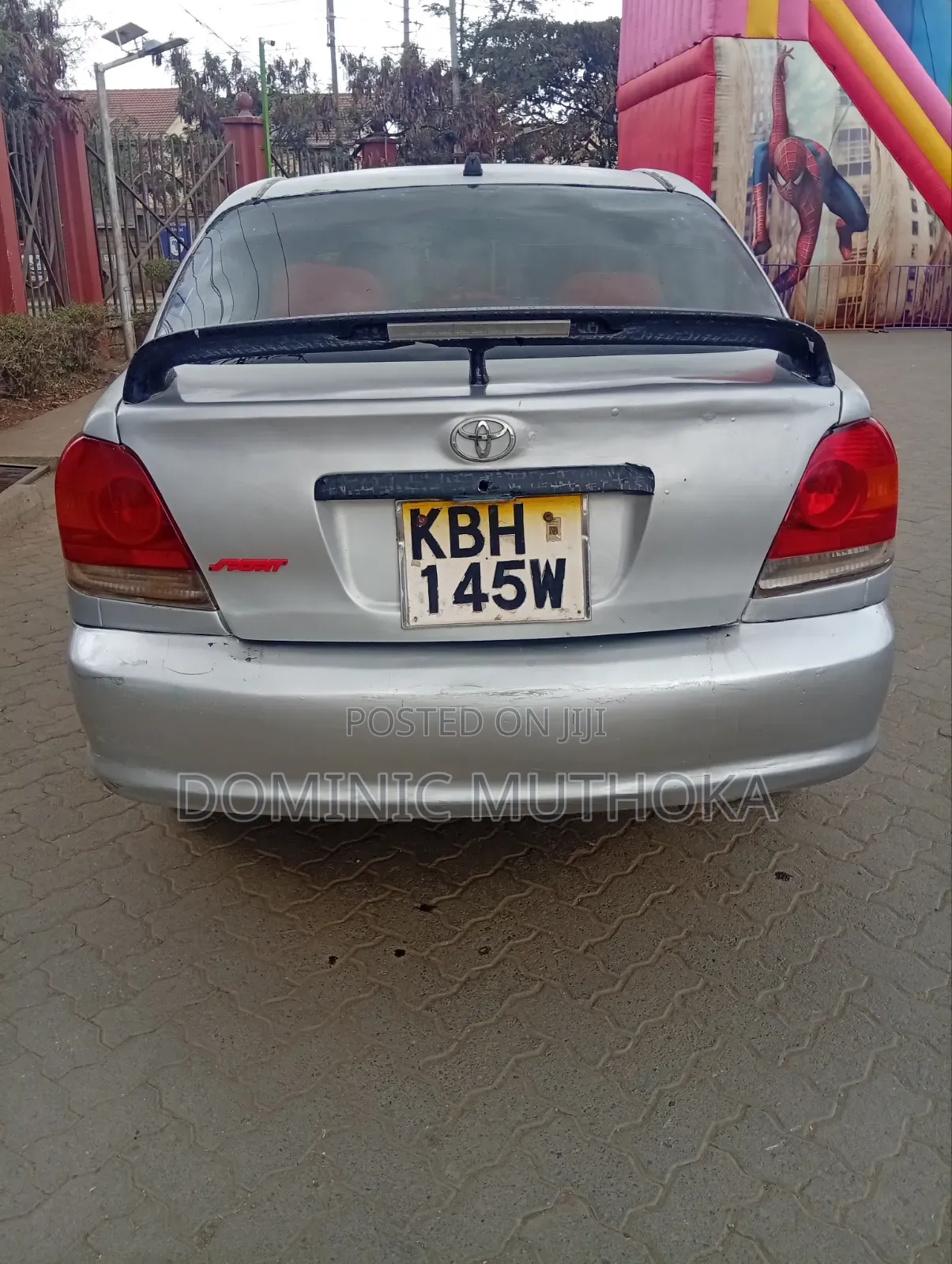 Toyota Platz 2004 Silver