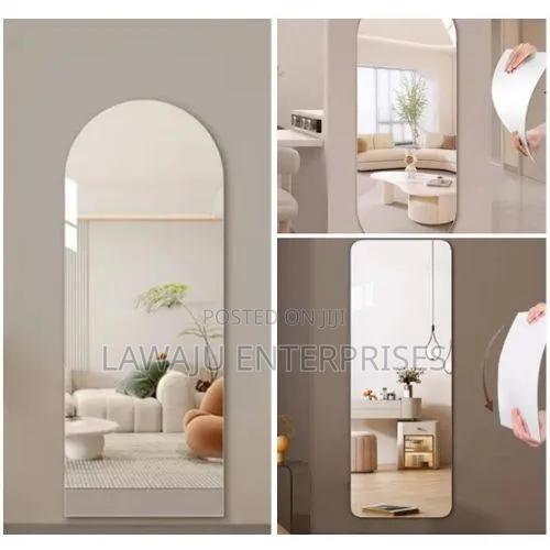 Frameless Wall Mirror - thumbnail 2