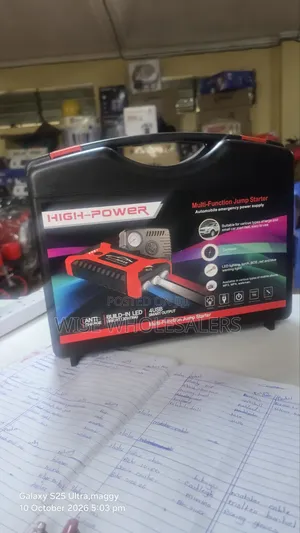 Multi-Function Car Jump Starter With Air Compressor, LED Torch