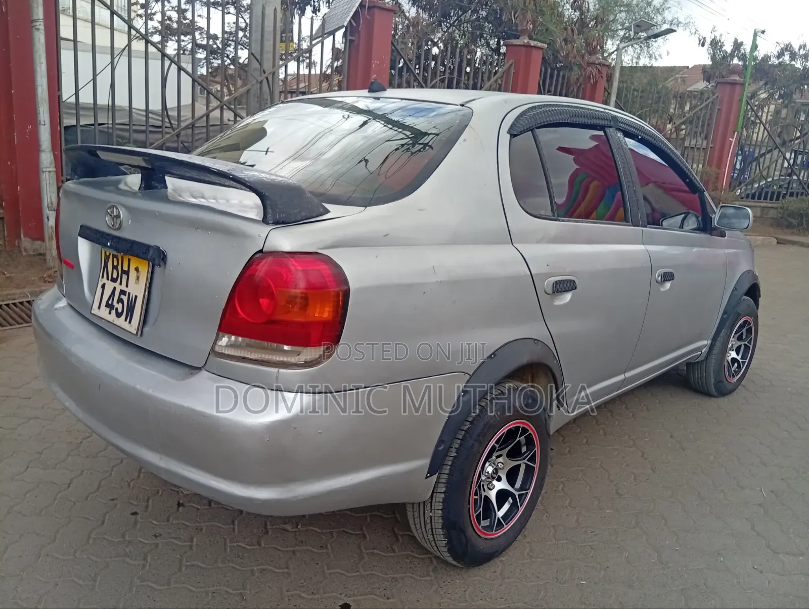 Toyota Platz 2004 Silver