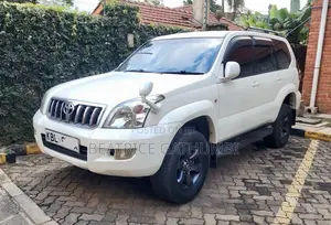 Toyota Land Cruiser 2003 White