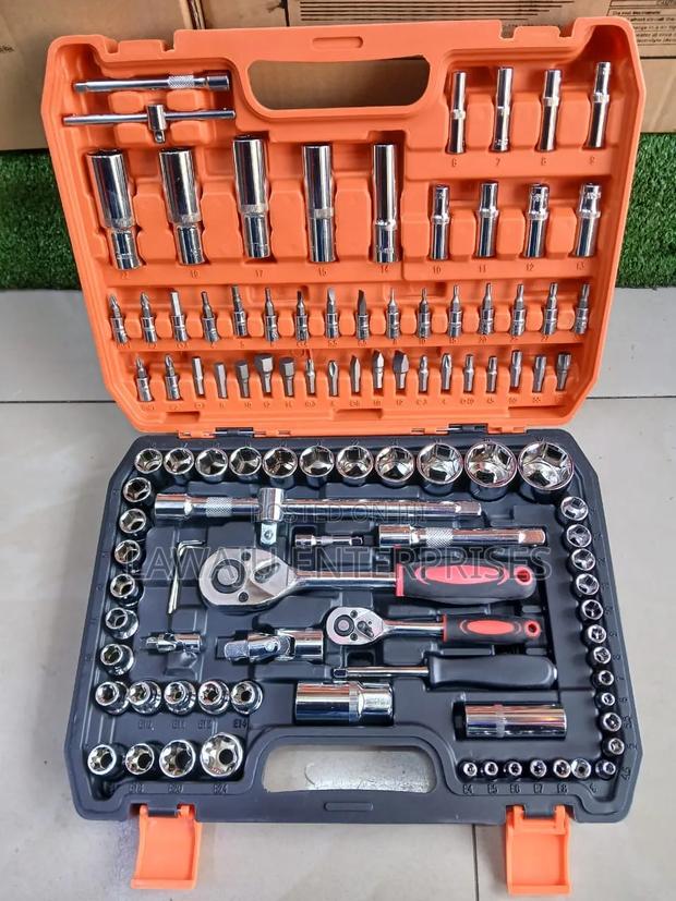Torque Wrench Kit - main view
