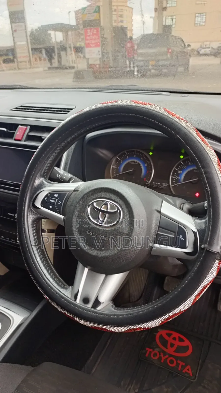 Toyota Rush 2021 Silver