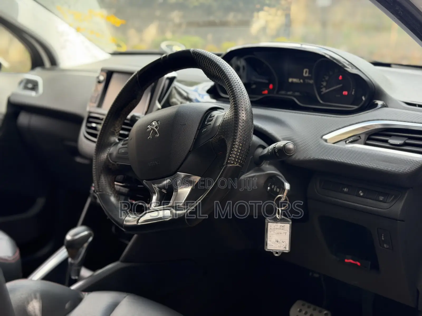 Peugeot 208 2019 White