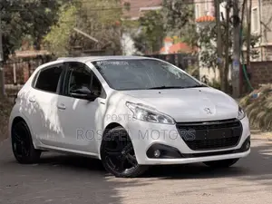Peugeot 208 2019 White