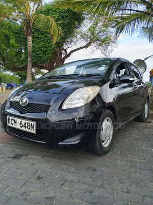 Toyota Vitz 2013 Matt Black