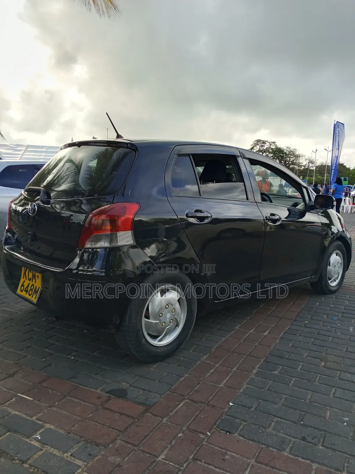 Toyota Vitz 2013 Matt Black