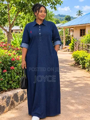 Maxi Dress With Open Buttons