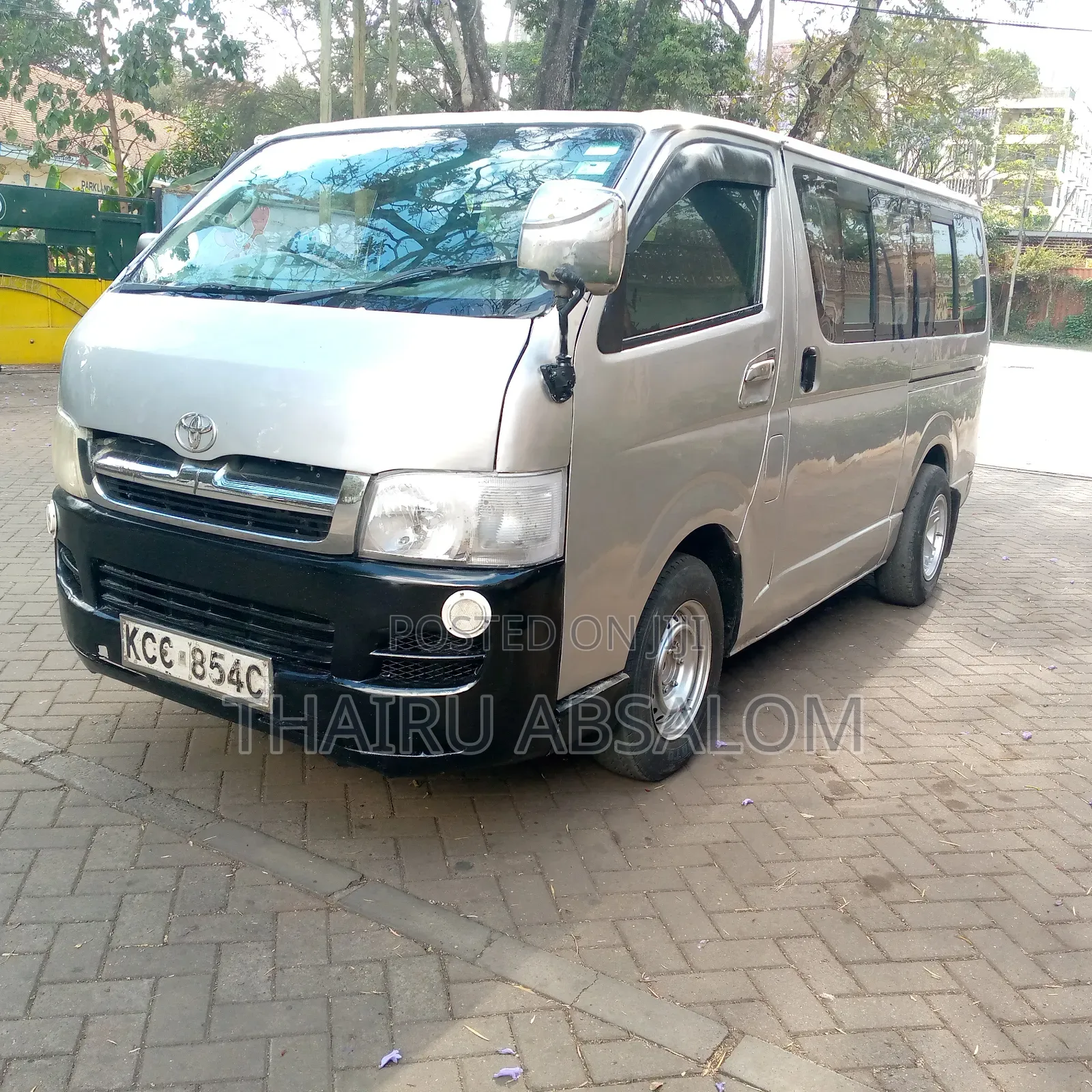 Toyota HiAce 2006 Silver