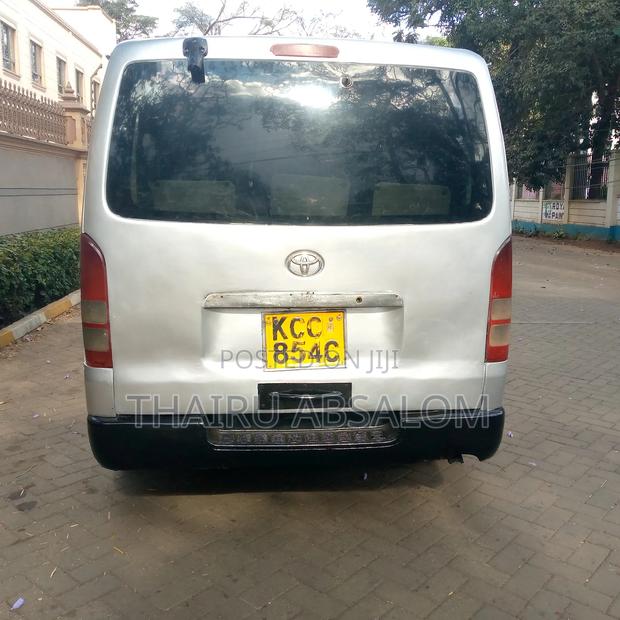 Toyota HiAce 2006 Silver - thumbnail 4