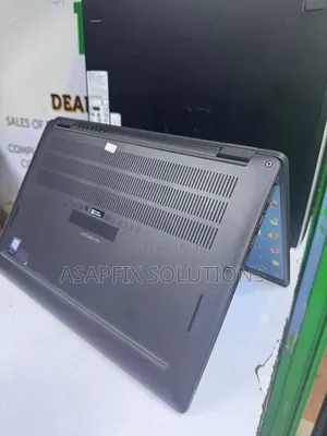 Laptop Dell Latitude 7410 8GB Intel Core i7 SSD 256GB