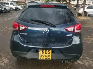 Mazda Demio 2017 Gray
