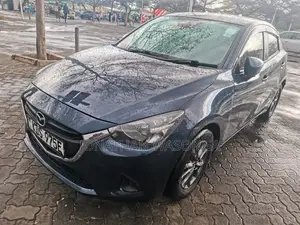 Mazda Demio 2017 Gray