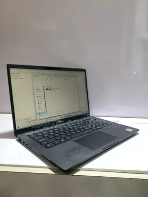 Laptop Dell Latitude 7410 8GB Intel Core i7 SSD 256GB